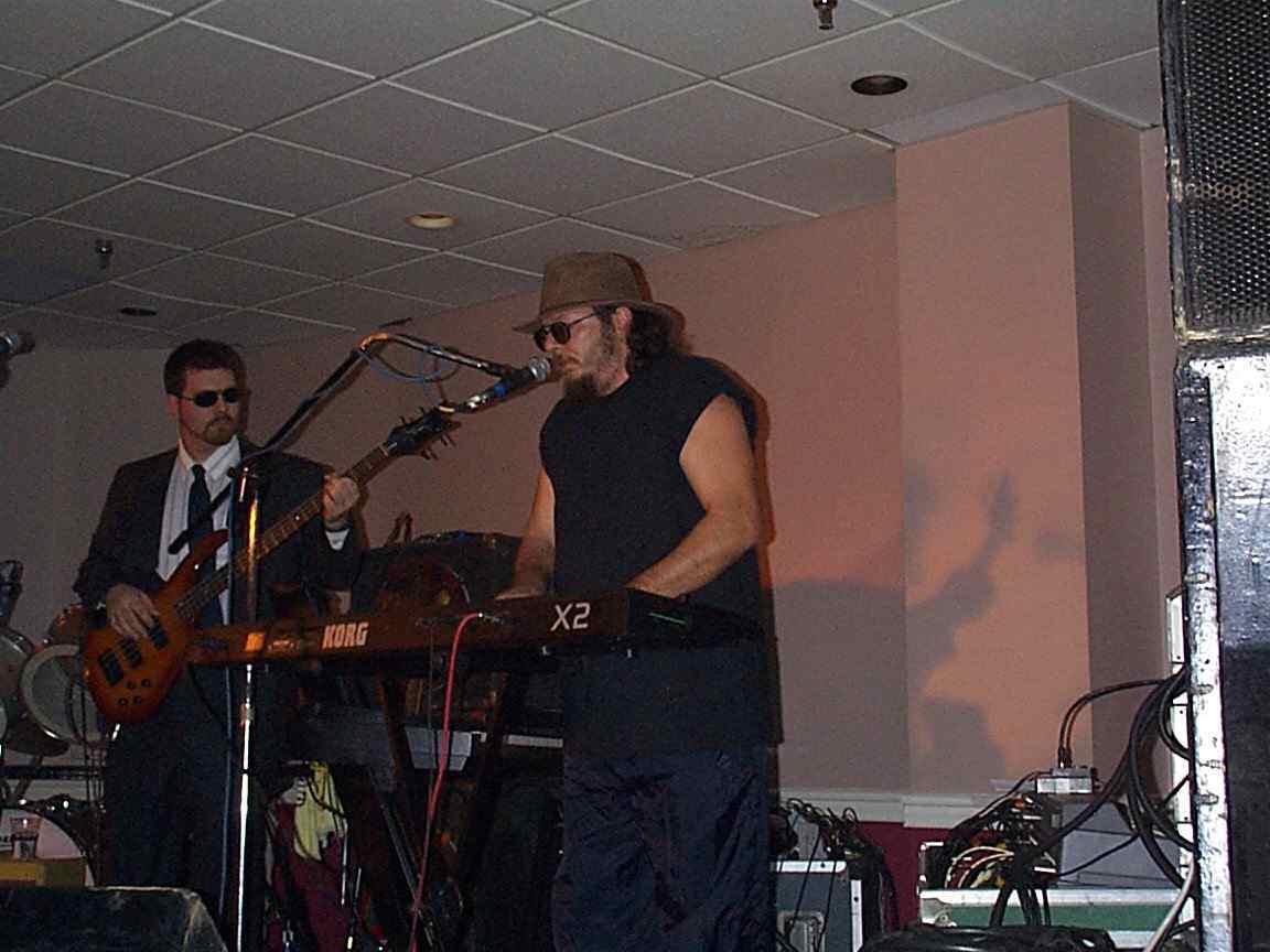 thom01.jpg (77261 bytes)