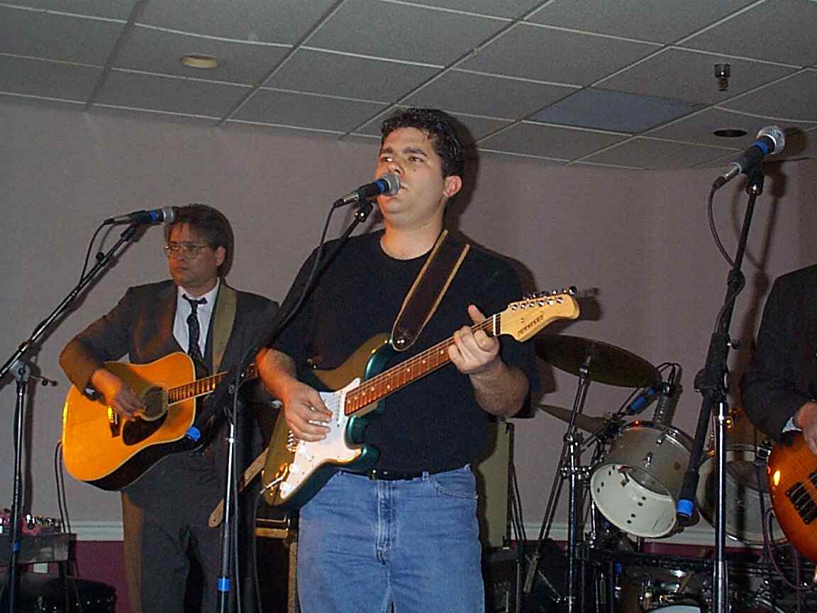 todd01.jpg (82410 bytes)